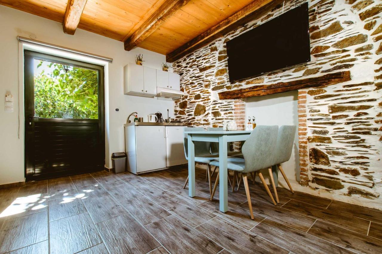 Traditional Apartments Elafos Елафониси Екстериор снимка
